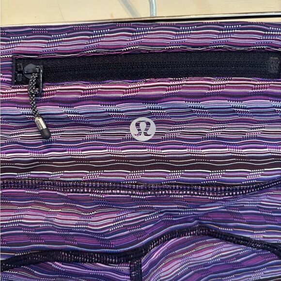 Lululemon Speed Tight IVSpace Dye Twist Ultra
Violet Multi Size 6 Leggings - Picture 4 of 6